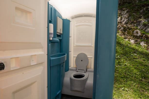 Best High-end porta potty rental  in Lakemoor, IL